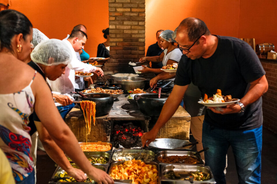 Restaurante tradicional em Votuporanga Ótima Oportunidade