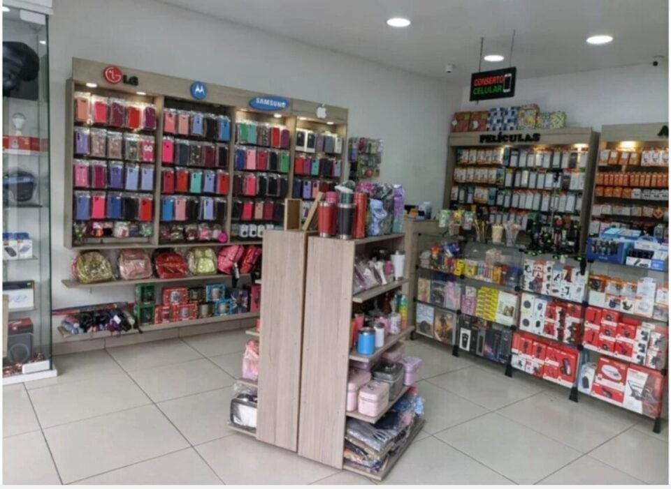 Imperdível Loja de Acessórios para Celulares e Informática Z/L