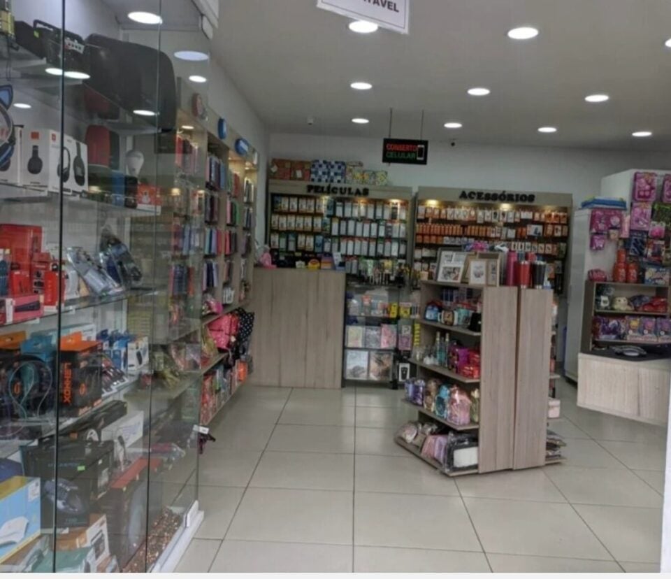 Imperdível Loja de Acessórios para Celulares e Informática Z/L