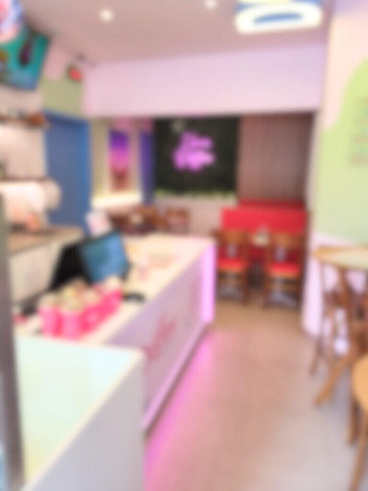 Cafeteria e Confeitaria com Estrutura Completa em Operação – Chaves na Mão