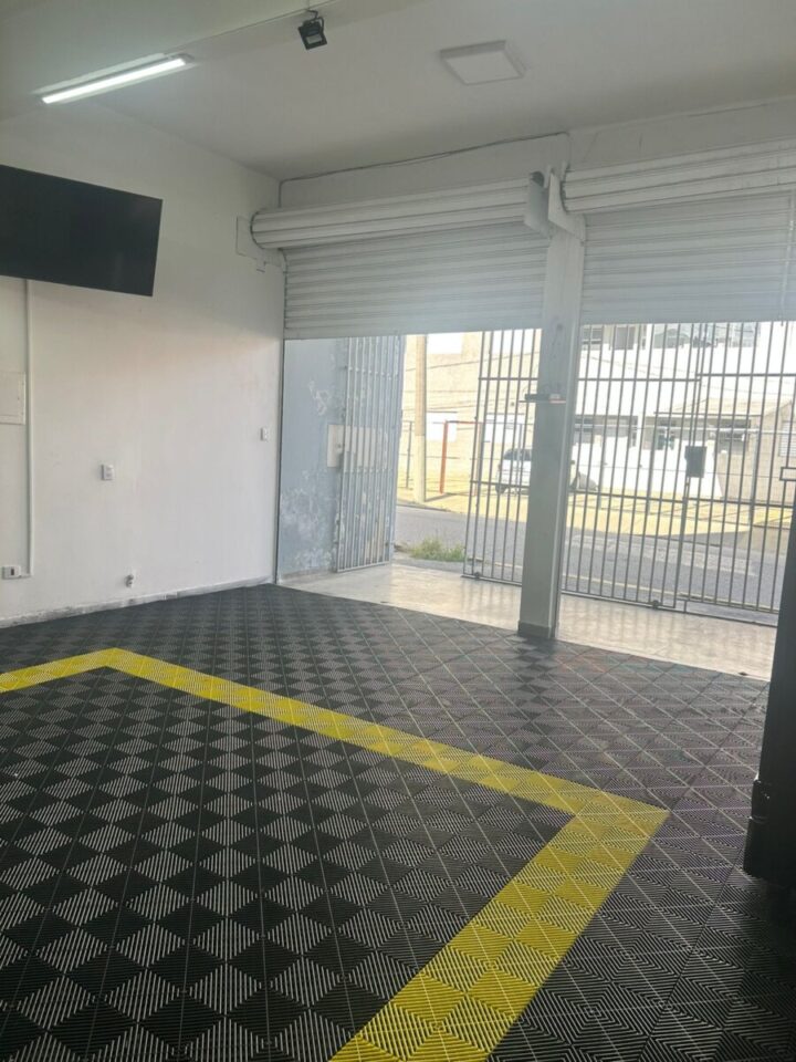 LOJA DE INSUFILM LUCRATIVA