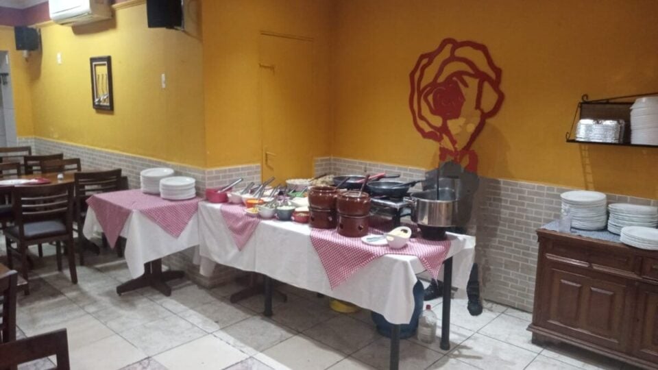 LINDÍSSIMO RESTAURANTE FATURAMENTO 250 Mil Z/S