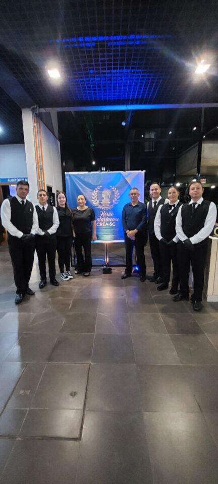VENDO EMPRESA DE LICITAÇÕES E EVENTOS COM 30 ANOS NO MERCADO