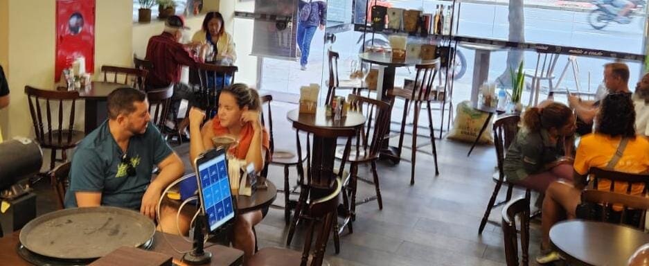 CAFETERIA de franquia líder no Brasil, 78m2, Copacabana RJ