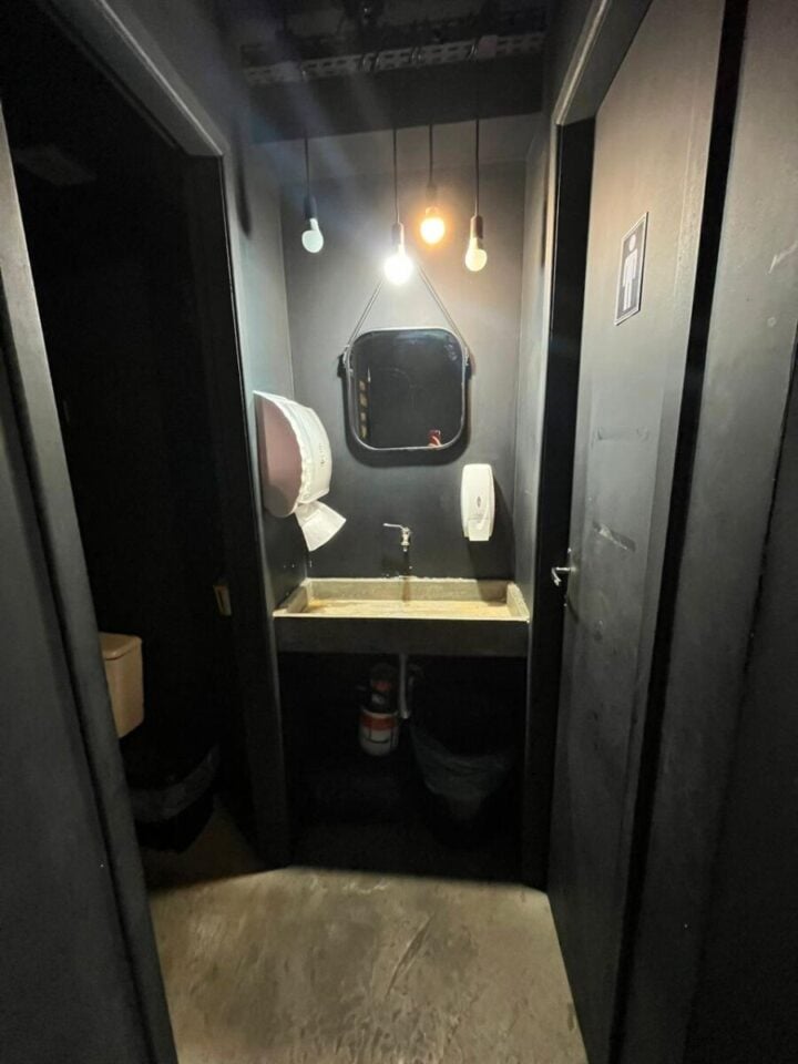 Bar/Hamburgueria em localização privilegiada