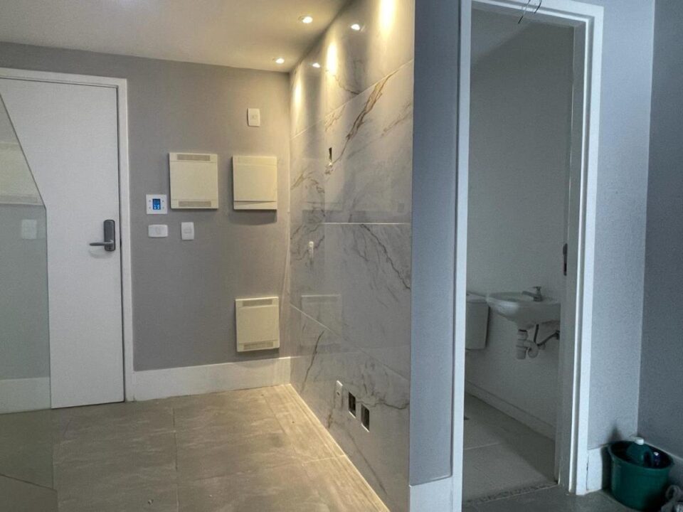 Sala com três ambientes para consultórios no Touch Jardim Botânico-RJ