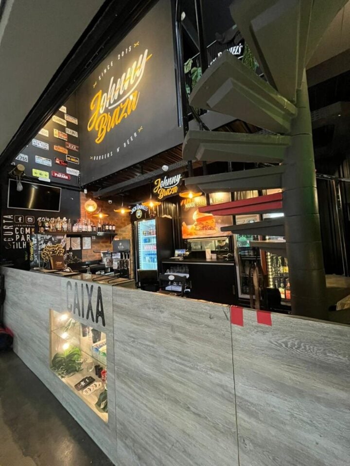 Bar/Hamburgueria em localização privilegiada