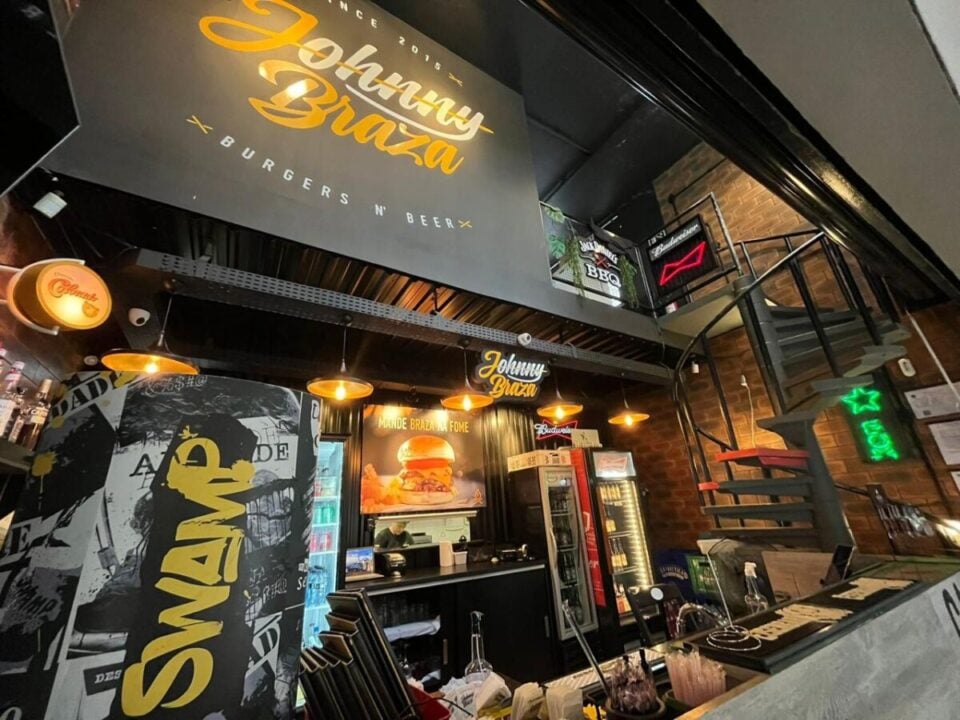 Bar/Hamburgueria em localização privilegiada