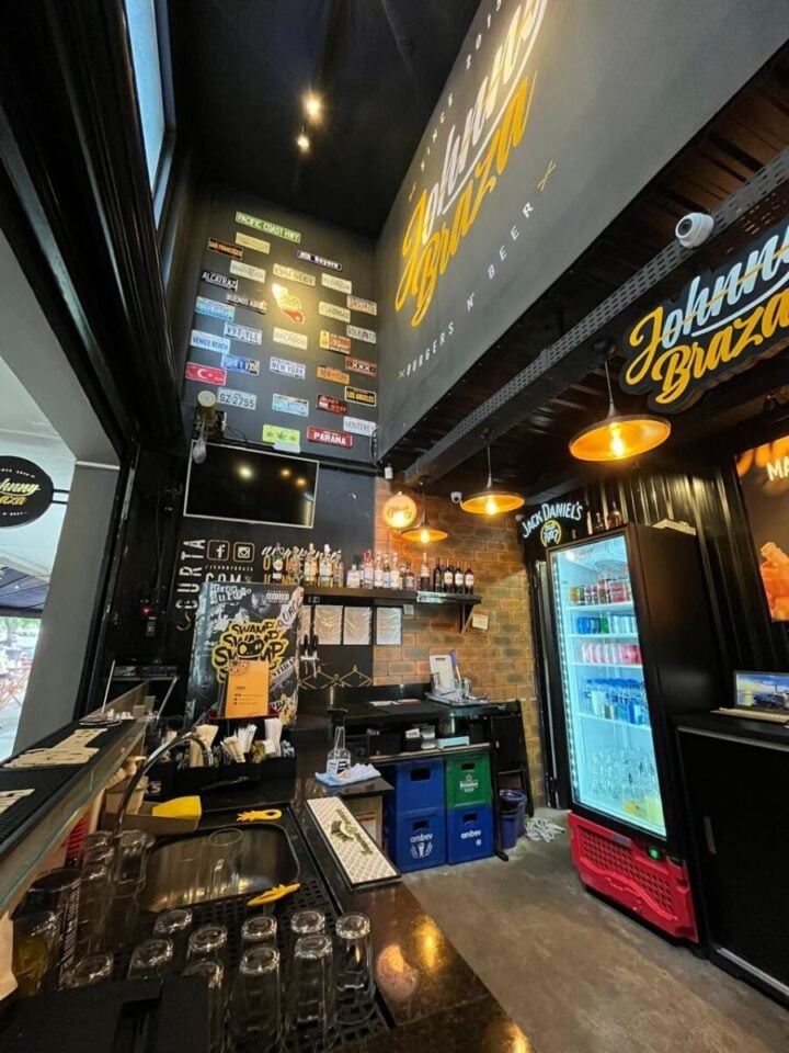 Bar/Hamburgueria em localização privilegiada