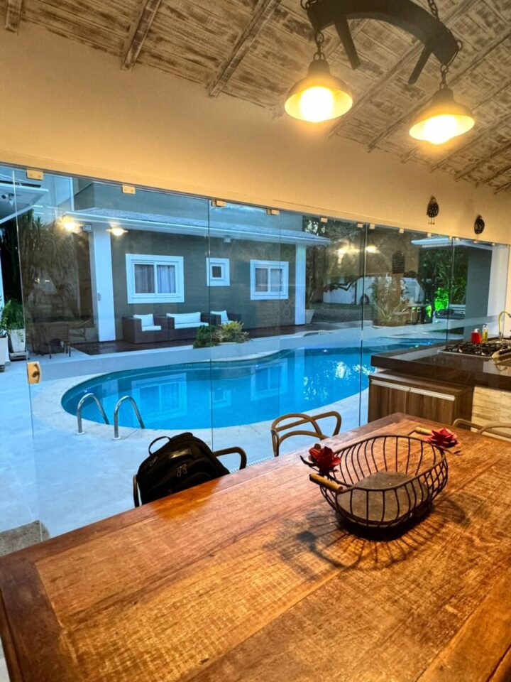 Armação de Búzios, Casa com 6 quartos e 400 m² à venda