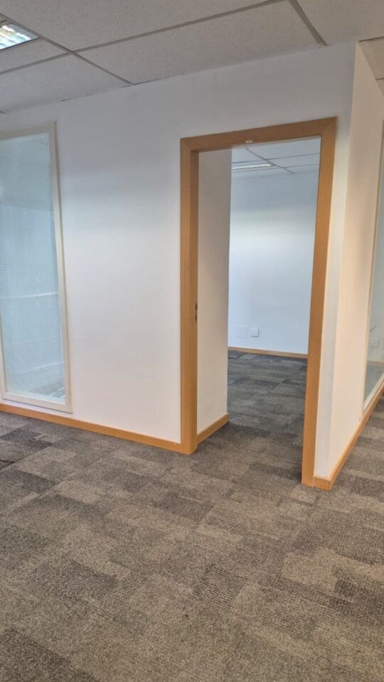 Vendo Andar Comercial de 900 m² perto Museu do Amanhã no  Centro-RJ