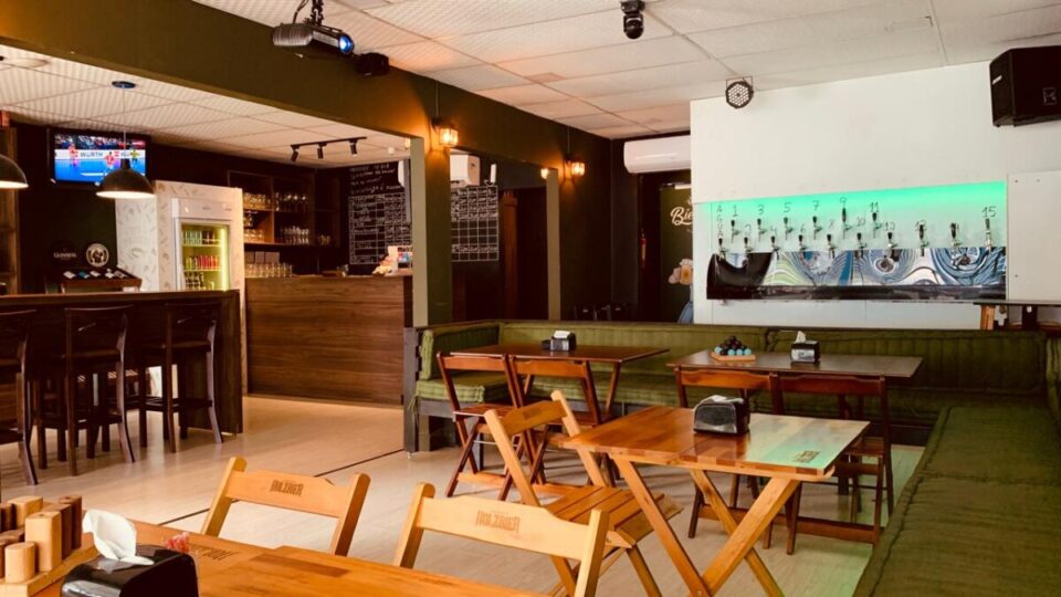 Pub à Venda Próximo à FURB