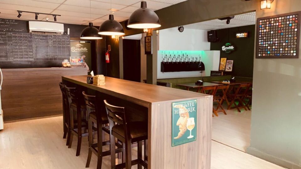 Pub à Venda Próximo à FURB