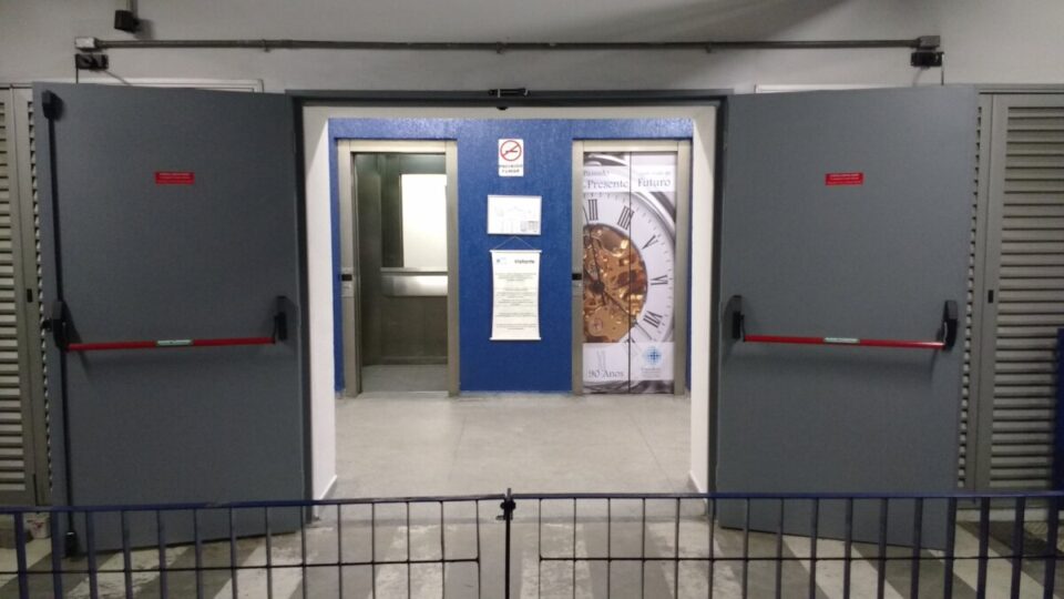 WA MANUTENÇÃO DE PORTAS CORTA FOGO
