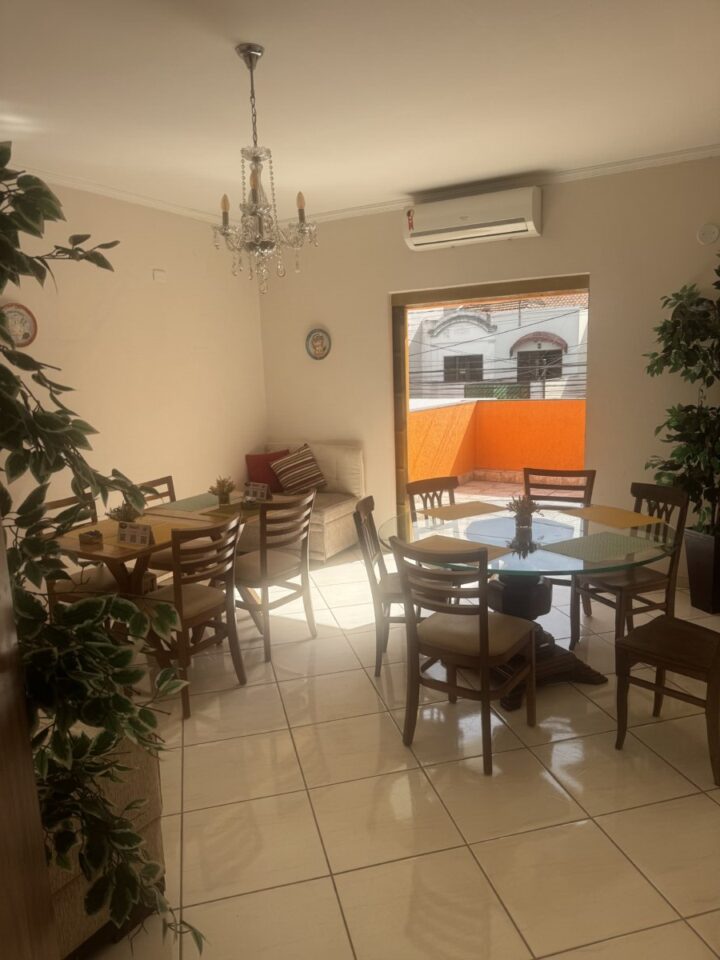 VENDO RESTAURANTE E CONFEITARIA