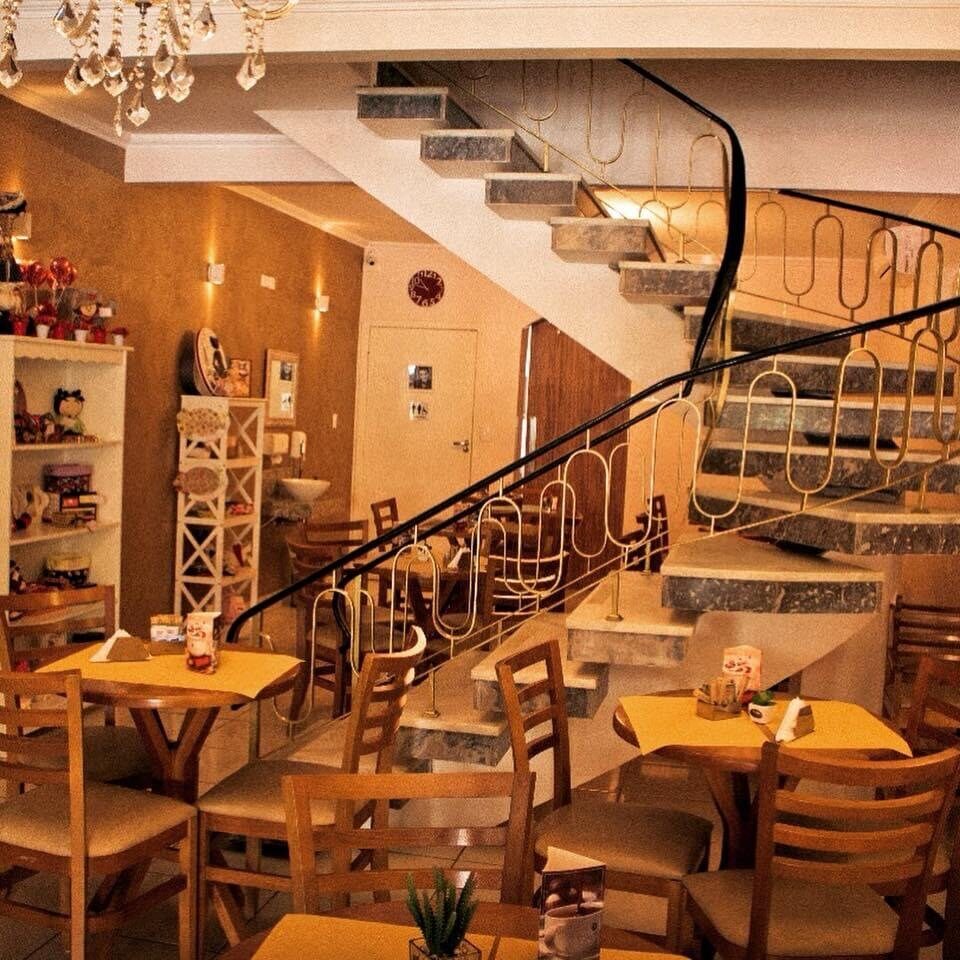 VENDO RESTAURANTE E CONFEITARIA