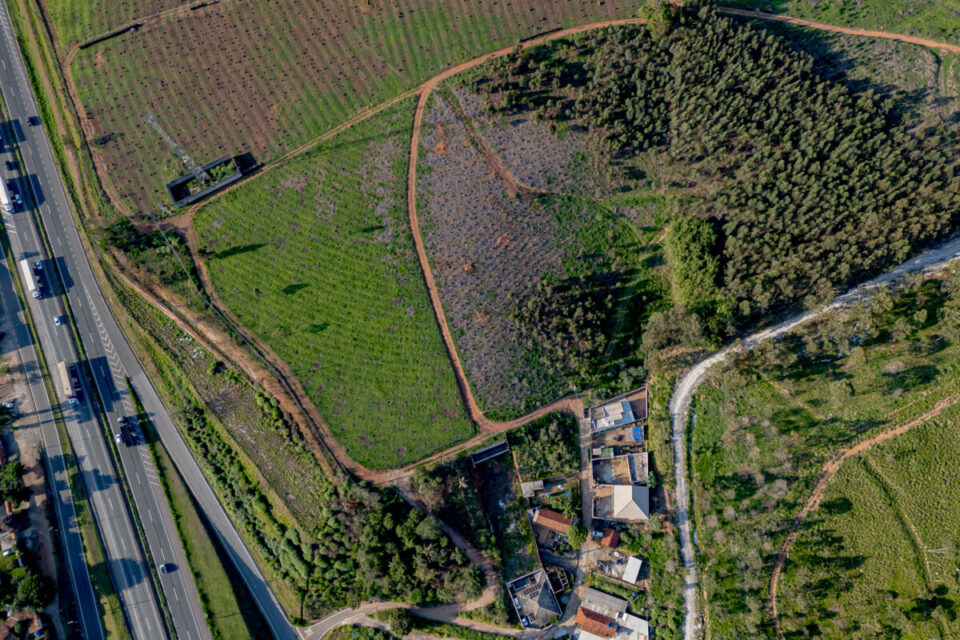 Terreno Industrial a venda em Atibaia/SP nas margens da Rodovia Fernão Dias