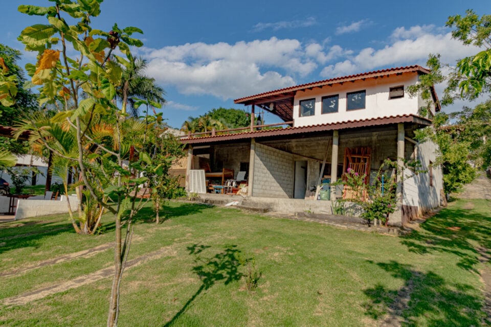Pousada a venda em Atibaia, SP – junto a natureza no bairro Ria Abaixo