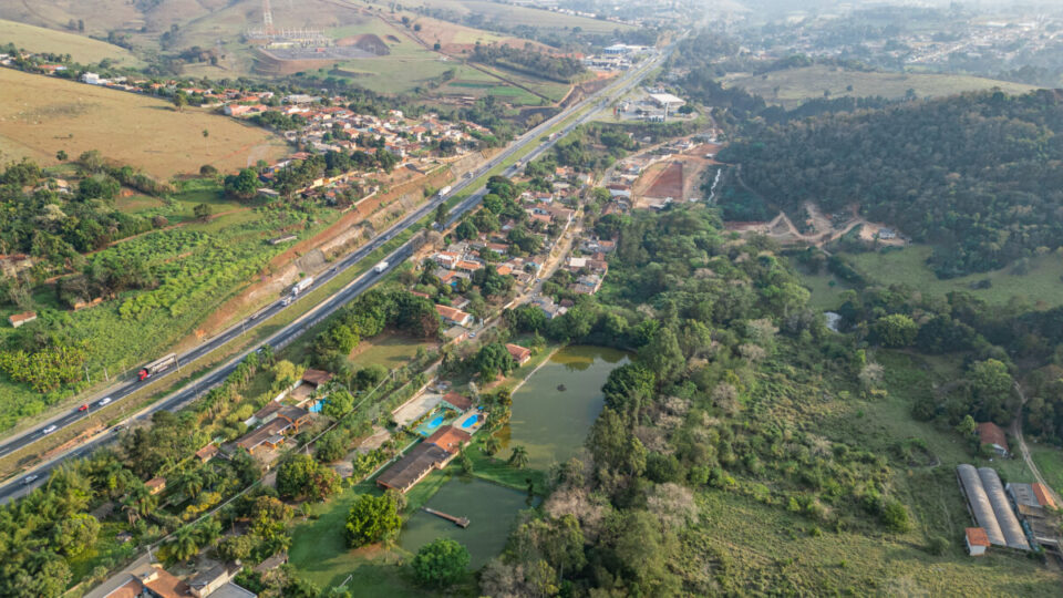 Pousada a venda em Atibaia/SP com infraestrutura para eventos