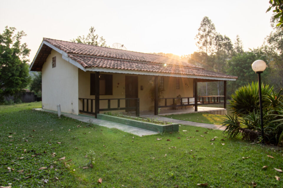 Pousada a venda em Atibaia/SP com infraestrutura para eventos