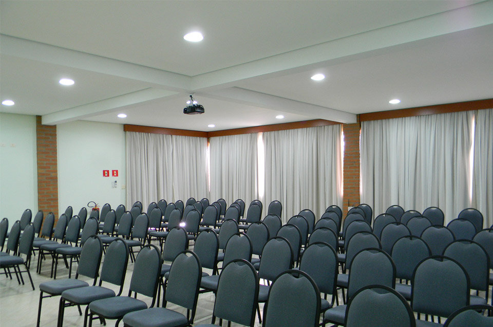 Hotel/Pousada a venda em Atibaia/SP – ao lado do centro gastronômico