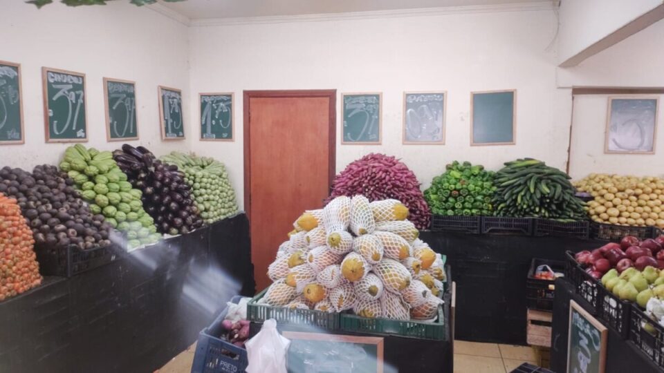 Vendo rede de lojas de hortifruti em valinhos sp