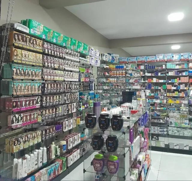 Vende-se Drogaria na ENTRADA do Recanto das Emas