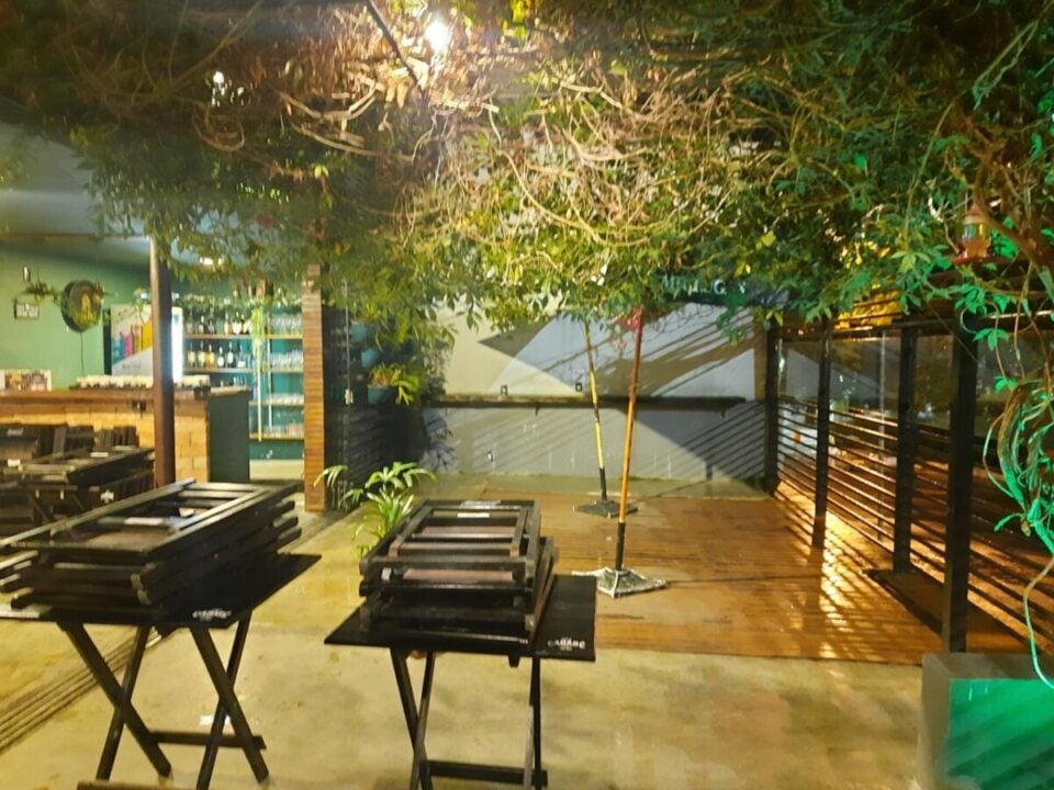 Bar e restaurante à venda