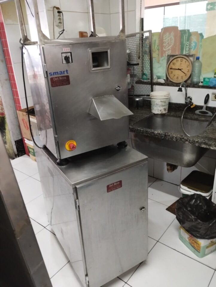Linda e lucrativa pastelaria em SBC