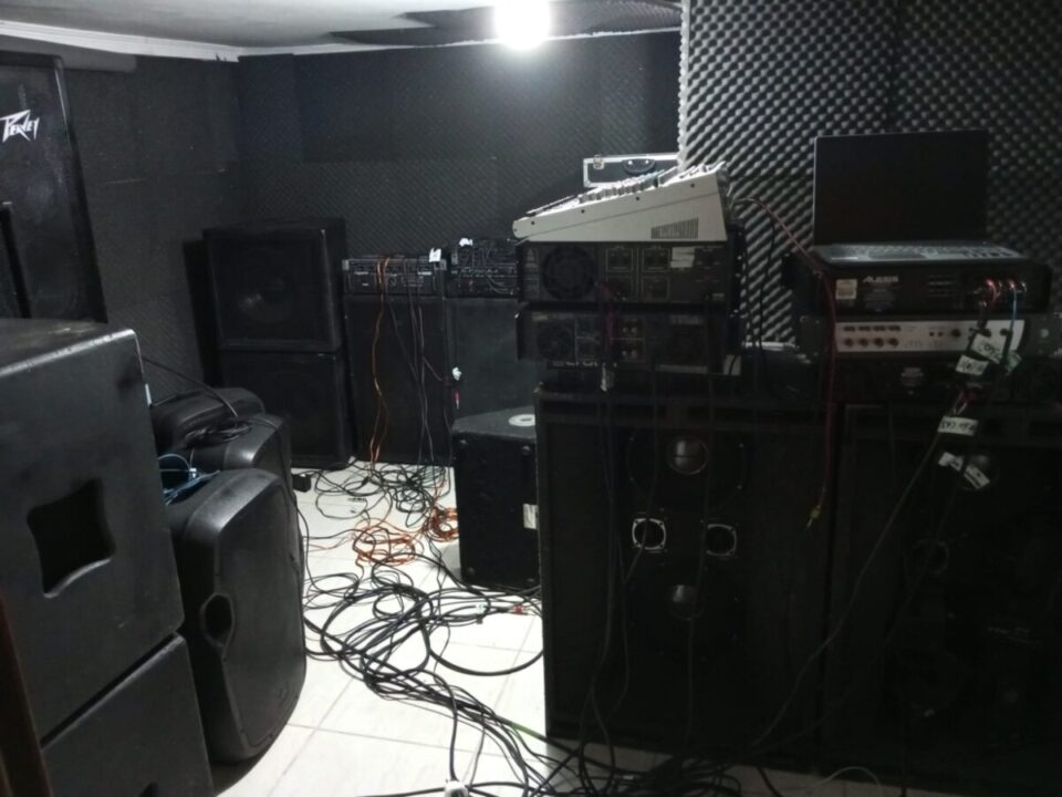 Equipamentos de casa de shows