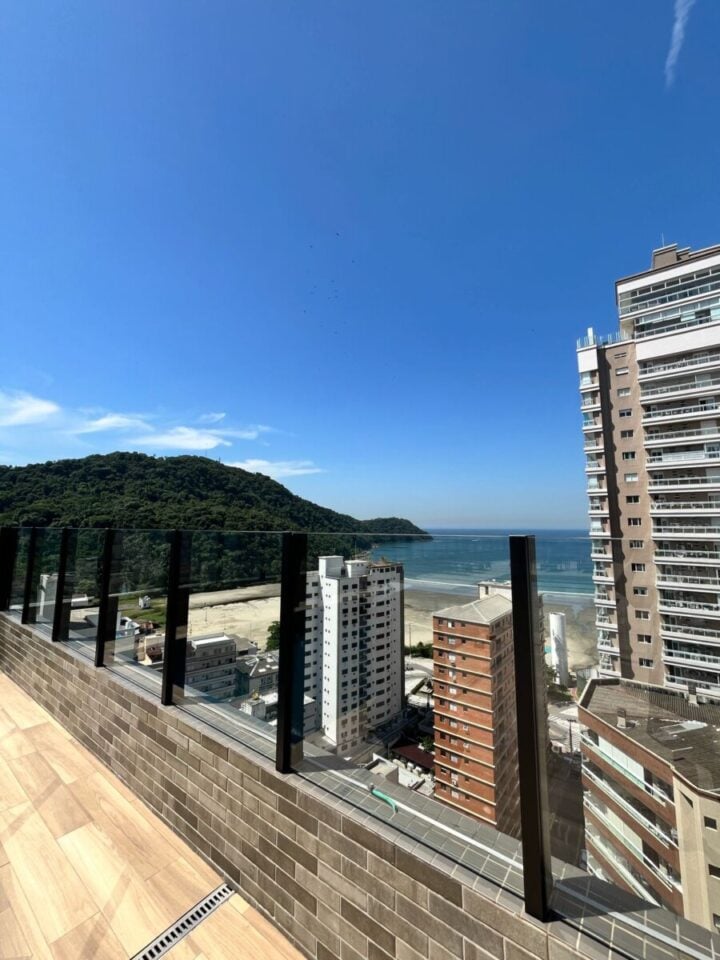 EXCELENTE APARTAMENTO NO CANTO DO FORTE