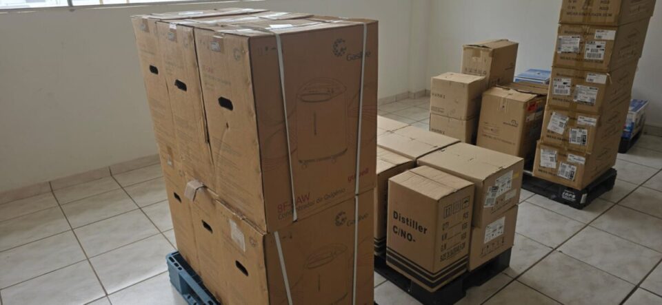 À vENDA 3 empresas ativas no ramo de equipamentos médico-hospita
