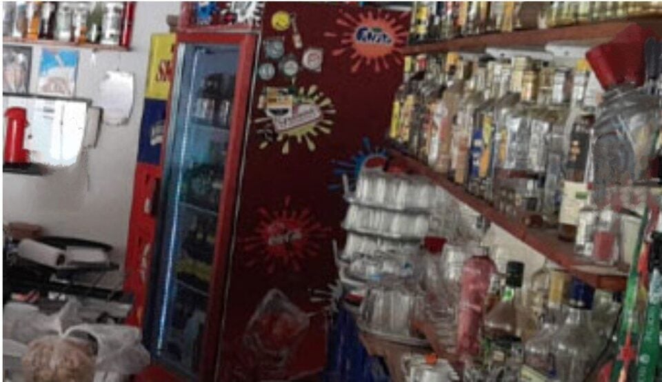 BAR E PETISCOS EM FRENTE FACULDADE ZONA LESTE