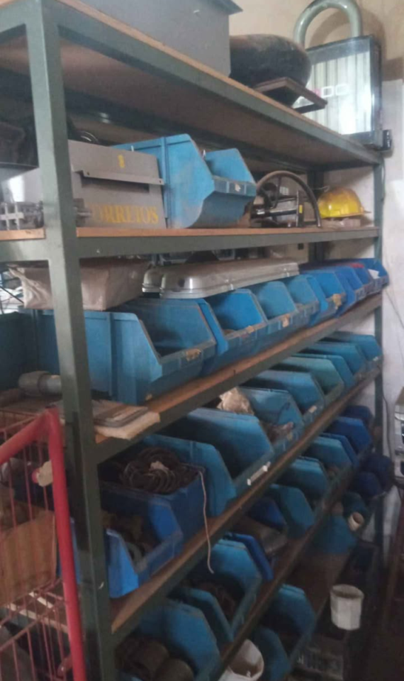 Elétrica e hidráulica, material de construção