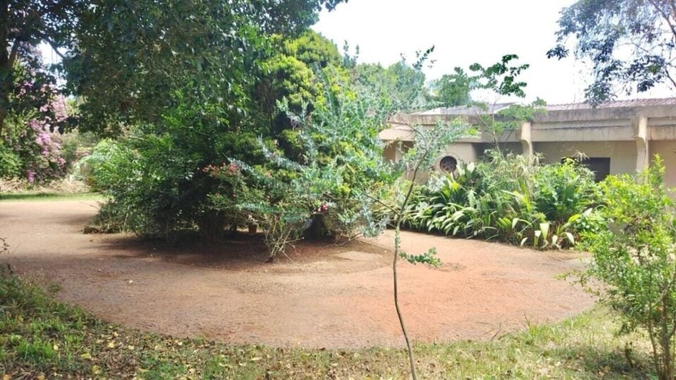 CHÁCARA URBANA / TERRENO com 5859 m² de  em Ponta Grossa, PR