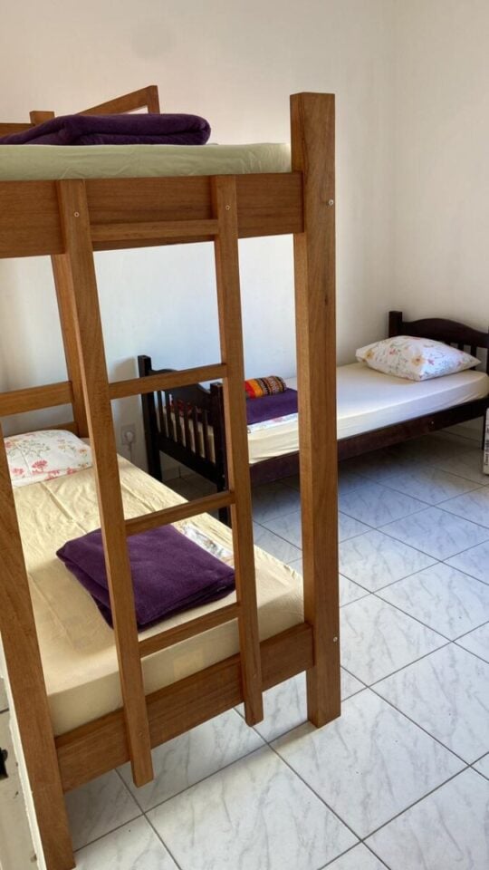 Vendo Hostel em Frente à Faculdade São Leopoldo Mandic
