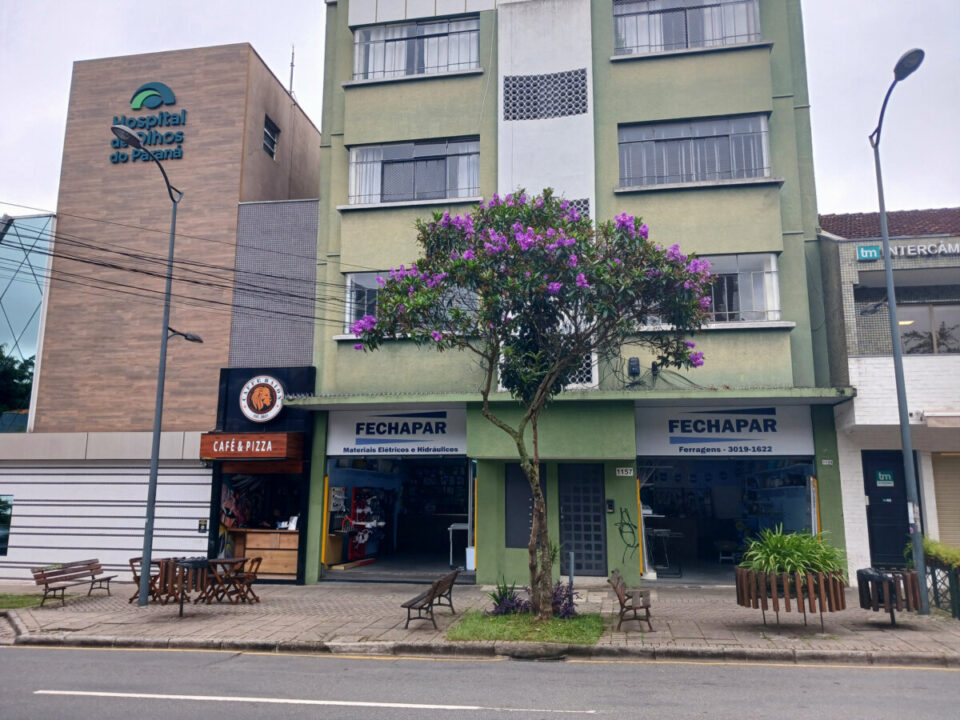 Loja de Materiais de Construção pxmo ao Centro de Curitiba