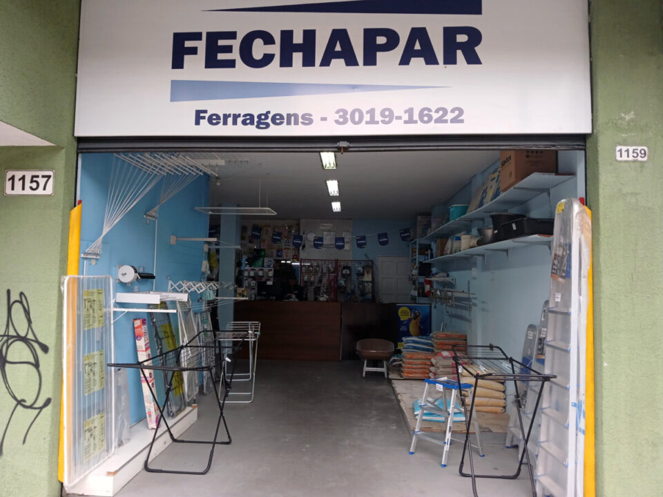 Loja de Materiais de Construção pxmo ao Centro de Curitiba