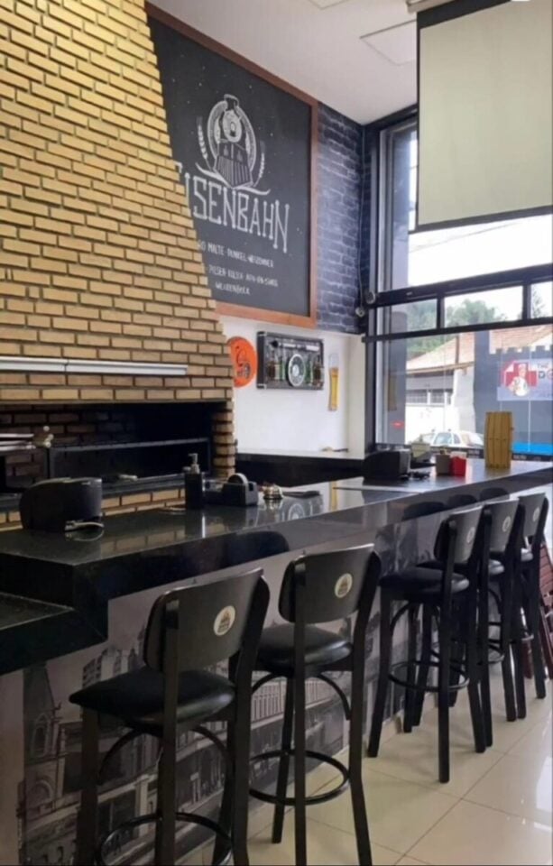 IMPERDÍVEL PONTO LINDÍSSIMA ESPETARIA E RESTAURANTE SÓ PONTO E INSTALAÇÕES