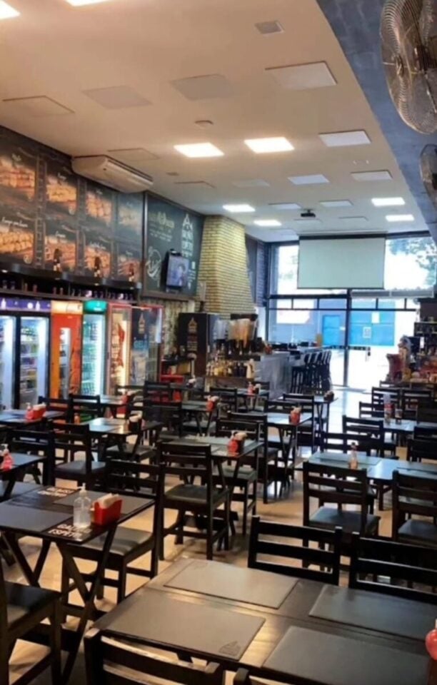 IMPERDÍVEL PONTO LINDÍSSIMA ESPETARIA E RESTAURANTE SÓ PONTO E INSTALAÇÕES
