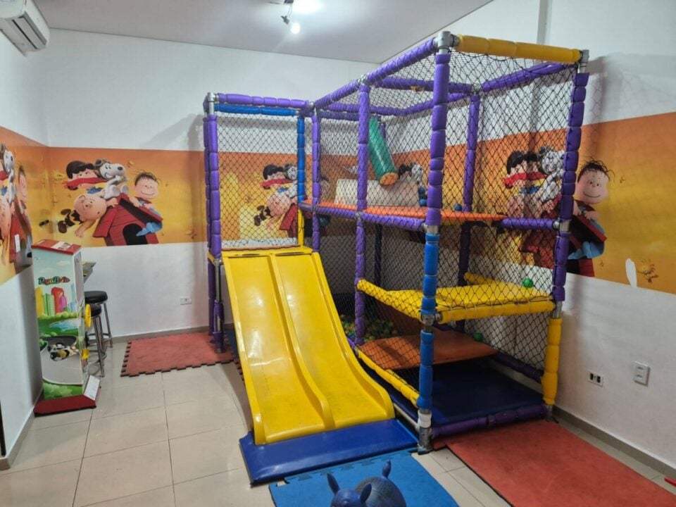 IMPERDÍVEL PONTO LINDÍSSIMA ESPETARIA E RESTAURANTE SÓ PONTO E INSTALAÇÕES