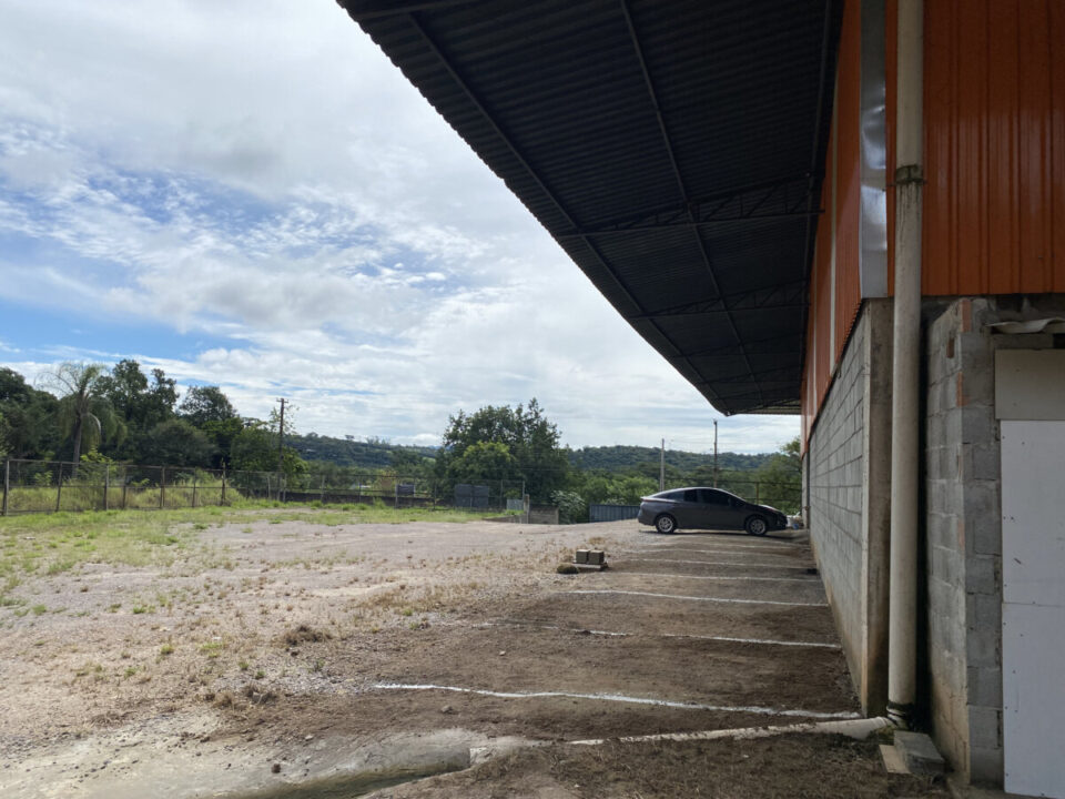 Galpão Industrial par alugar com 1800 m² em Atibaia/SP – Próximo  Rodovia