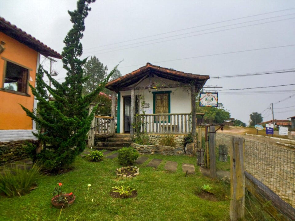 POUSADA A VENDA EM LAVRAS NOVAS MG