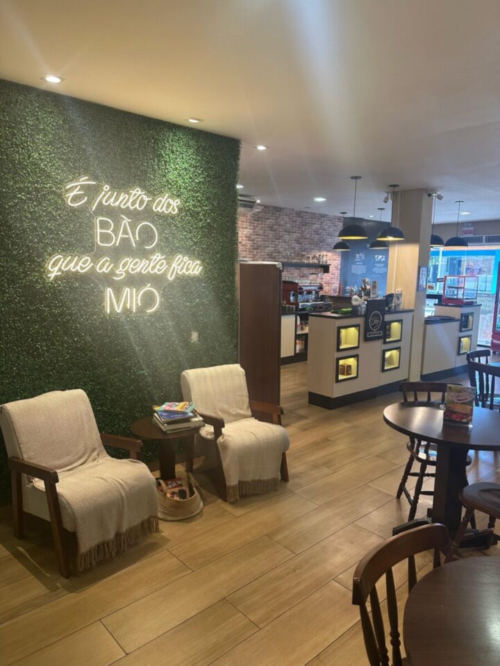 Cafeteria de Franquia Bem Localizada no Centro de Blumenau