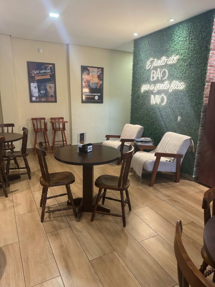 Cafeteria de Franquia Bem Localizada no Centro de Blumenau
