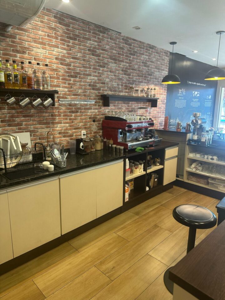 Cafeteria de Franquia Bem Localizada no Centro de Blumenau