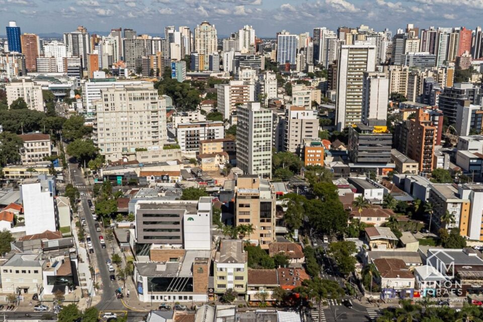 LOJA DE FERRAGENS 40 anos de SUCESSO no BATEL, CURITIBA, PR