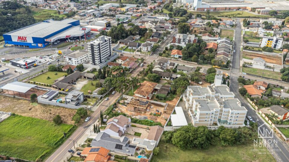 TERRENO EM CAMPO LARGO, ZR3, EM LOCAL VALORIZADO 877,50 m² PR