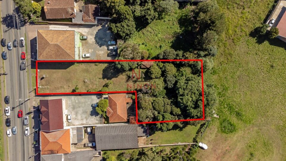 Terreno Comercial ou Residencial no Orleans 1938m² Curitiba PR