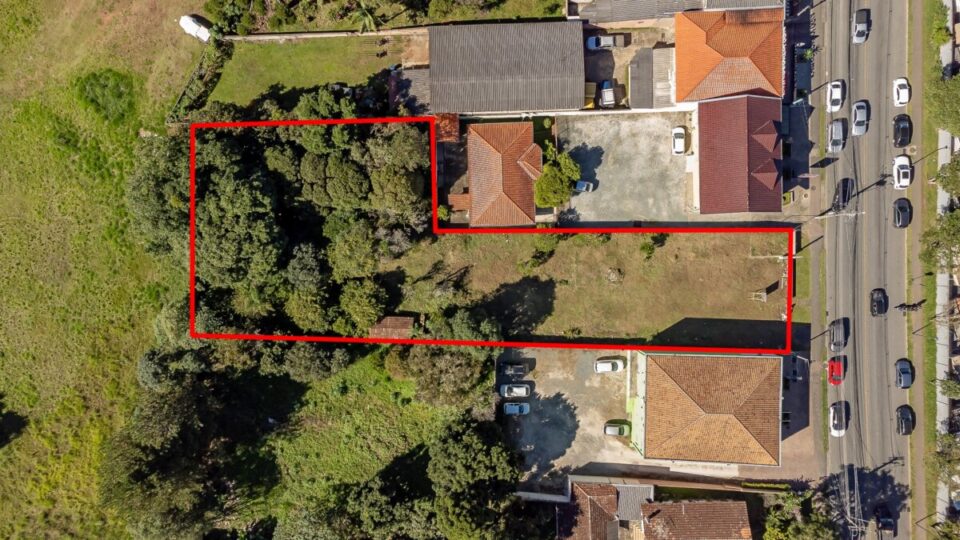 Terreno Comercial ou Residencial no Orleans 1938m² Curitiba PR